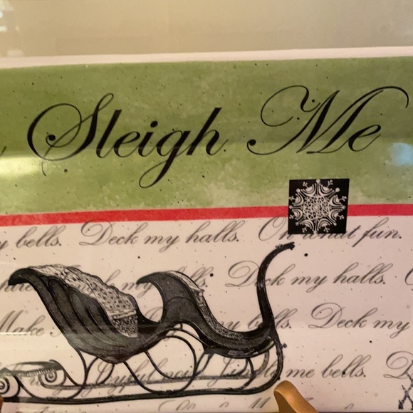 “You Sleigh Me” Christmas Platter by Muse Ware Pottery - Picture 6 of 11